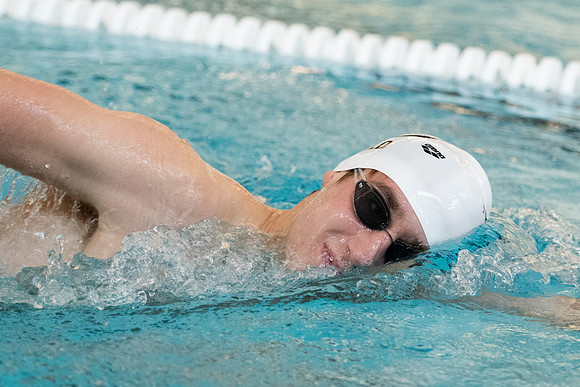 swimming_2021-01-06_dburns_0856