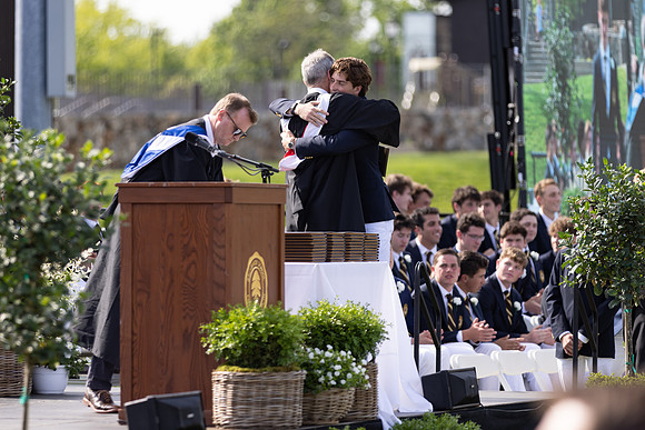 graduation22_diplomas_gh_0644