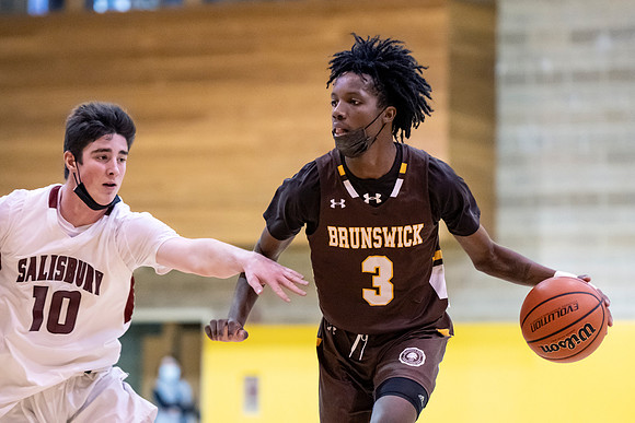 basketball_2022-01-22_dburns_2330