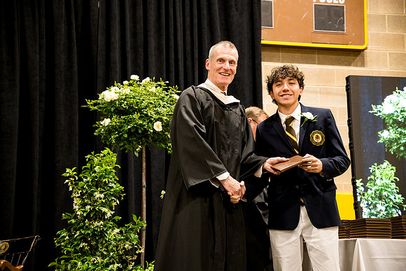 graduation25_diploma_ah_0800