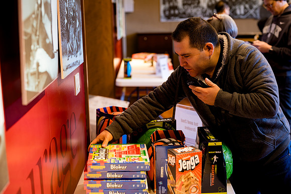 alumni_adc_toydrive24_horizons_ah_0072