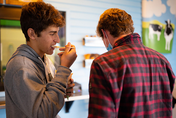 randolphvt2122_trip01_benjerrys_bdf_7522