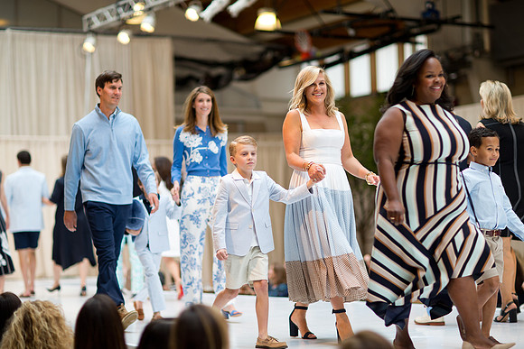 fashionshow19_runway_mk_0434