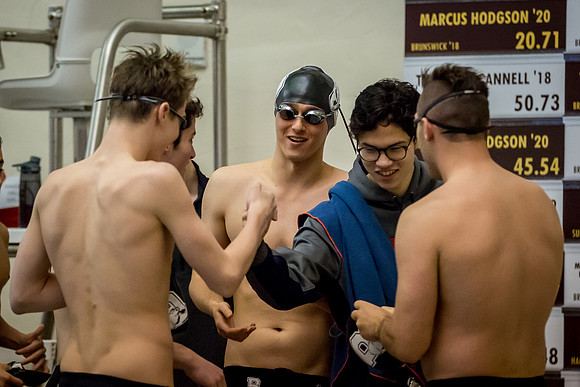 swimming_2018-12-05_jfess_1205
