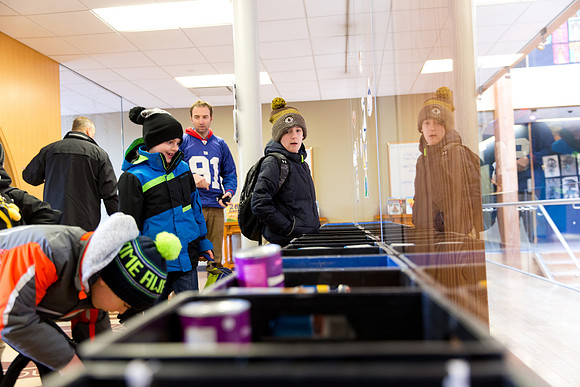 souperbowl_fooddrive_ls_mkras_0020