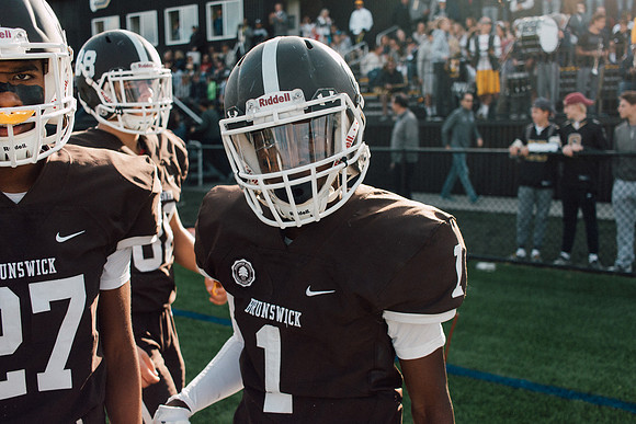 hc17_football_co_0015