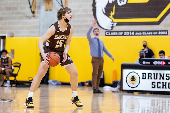 basketball_2022-01-22_dburns_2495