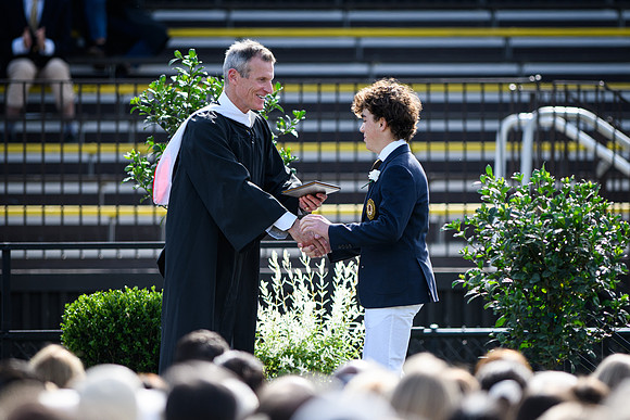 graduation22_diplomas_wkl_0628