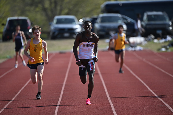 trackfield_2025-04-23_cp_3469