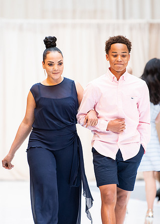 fashionshow19_runway_wkl_0826