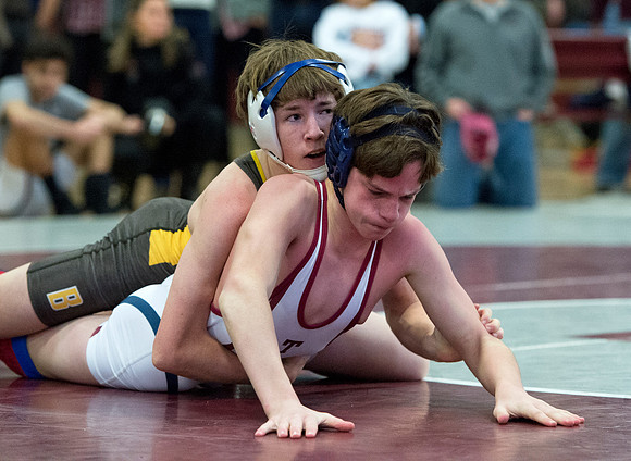 wrestling_wneiswa_champs_dburns_6597