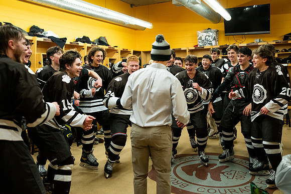 hockey_2022-03-02_nepsihaquarter_jk_5571