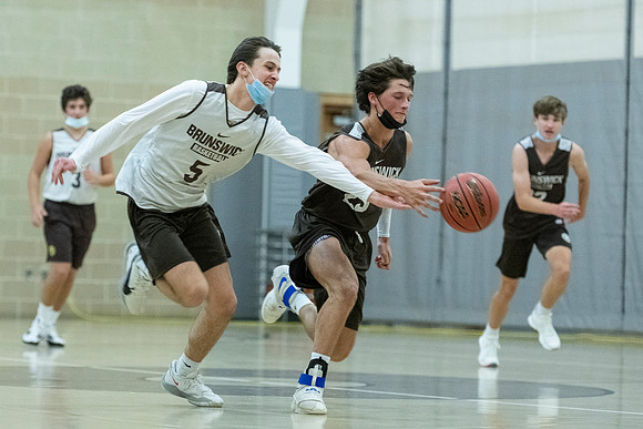 basketball_3rds_2022-01-11_dburns_2669