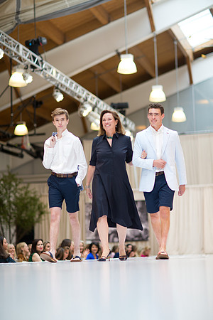 fashionshow19_runway_mk_0188