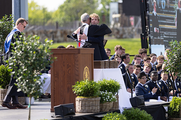 graduation22_diplomas_gh_0524