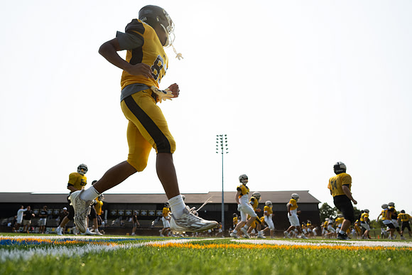 football_scrimmge_2024-09-04_jk_8977