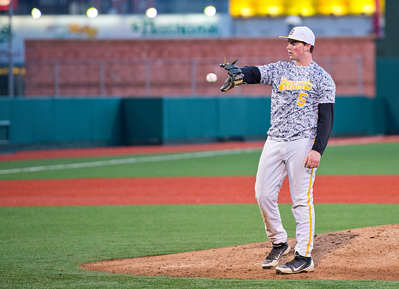 baseball_mcu_dburns_1988