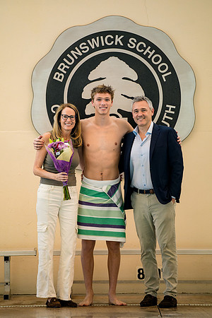 swimming_2025-01-29_seniorday_ah_0011