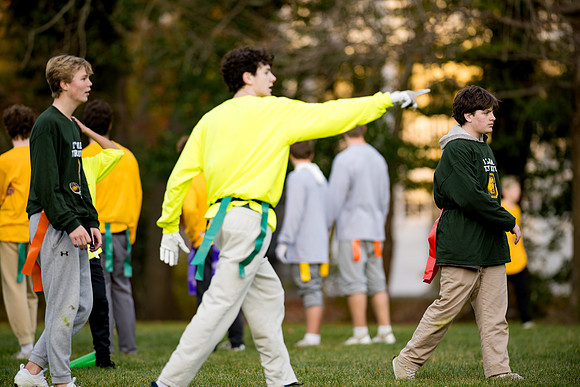 turkeybowl24_us_ah_0219