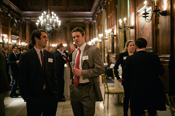 alumni_holidayparty13_5560
