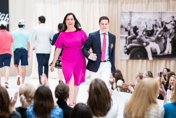fashionshow19_runway_wkl_1325
