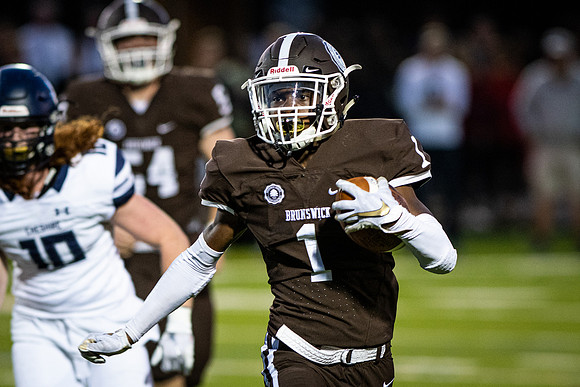 football_2019-09-27_wkl_8257