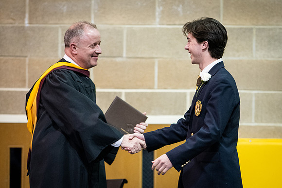 graduation19_wkl1_9640