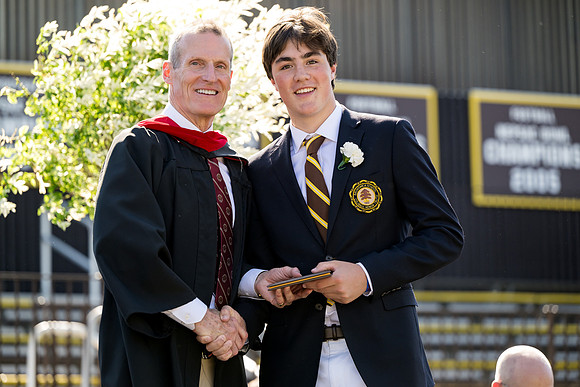 graduation24_diploma_ah_0434