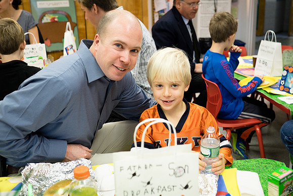 fatherson_bfast_k_jk_8423