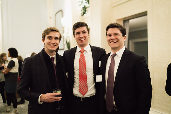 alumni_holidayparty19_jk_2561