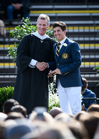 graduation22_diplomas_wkl_0985