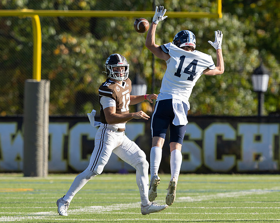 hc24_football_dburns2_3249