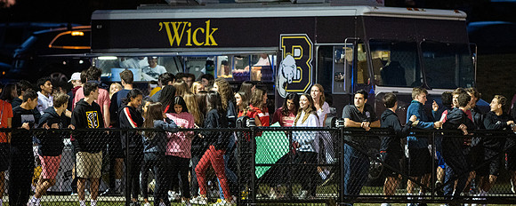 football_2019-09-27_wkl_8323