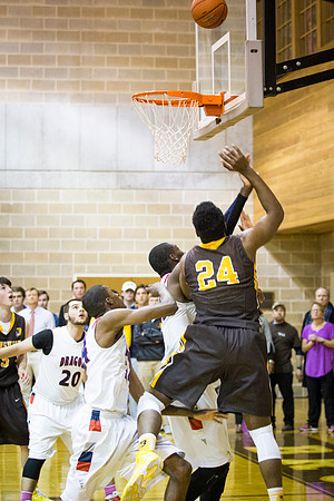 basketball_2015-02-25_playoffs_wkl_2783