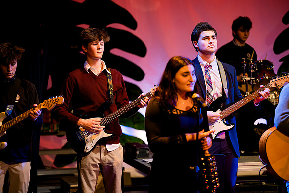 holidayconcert24_us_ah_0419
