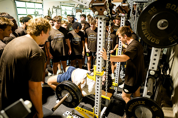football_liftforlife25_ah_0208