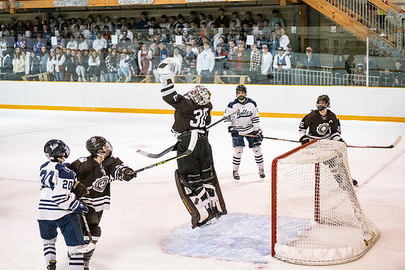 hockey_2022-03-05_nepsihasemis_dburns2_9281