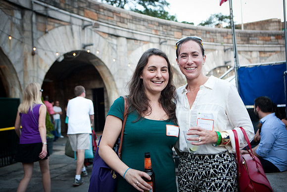 alum_nyc_summersocial14_mkras_0190