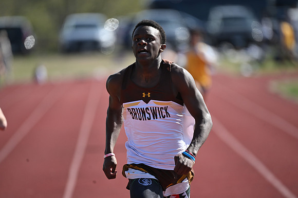 trackfield_2025-04-23_cp_3494