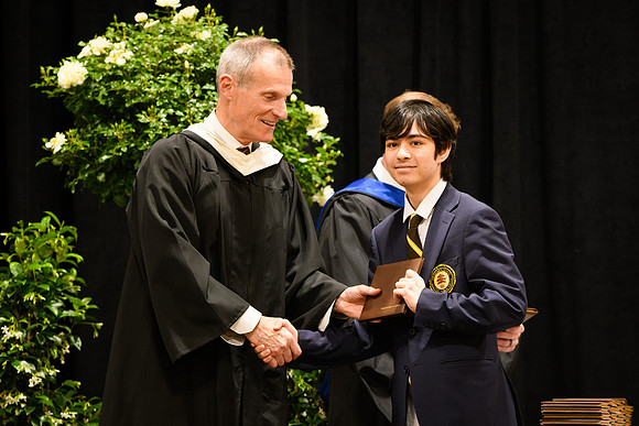 graduation25_diploma_wkl1_5261