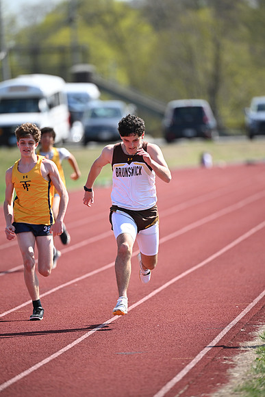 trackfield_2025-04-23_cp_2880