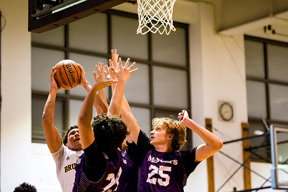 basketball_3rds_2025-02-12_ah_0270