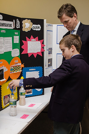 sciencefair_ms_hl_1875