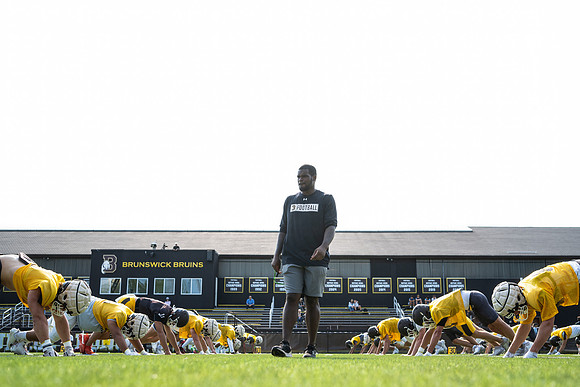 football_scrimmge_2024-09-04_jk_9008
