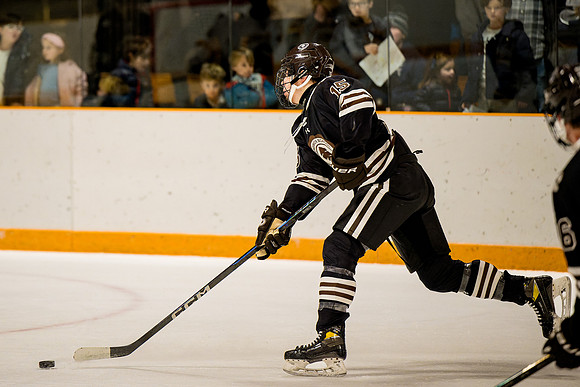 hockey_2024-12-14_ah_0233