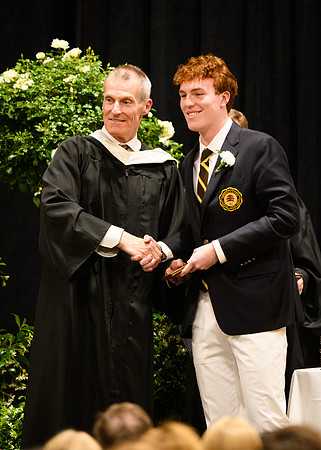 graduation25_diploma_wkl1_5329-2