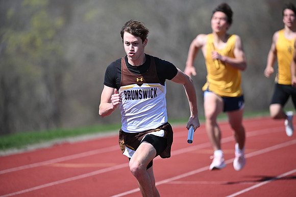 trackfield_2025-04-23_cp_2160