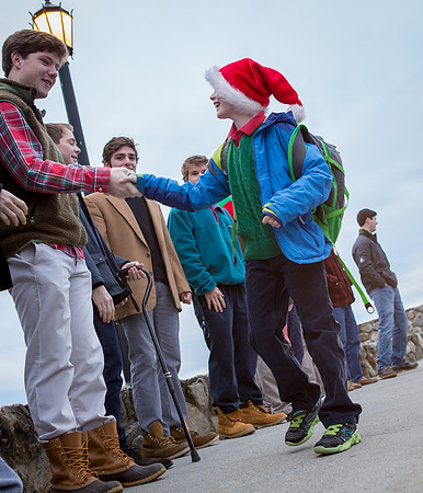 holiday_handshake_jfess_0007