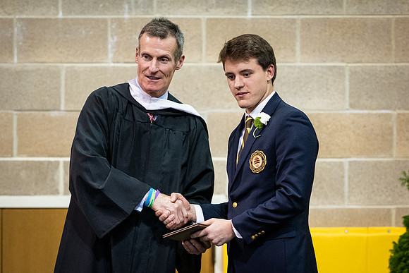graduation19_wkl1_9738