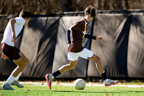 soccer_jv_2024-11-02_ah_0152